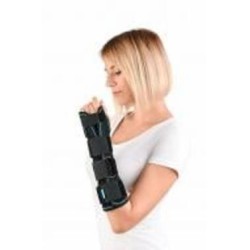 Ортез лучезапястный Алком 3016 р. 2 черный