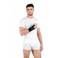 Ортез лучезапястный с металлической шиной универсальный правый Алком 4069 р. 2 черный Ортез лучезапястный с металлической шиной универсальный правый Алком 4069 р. 2 черный