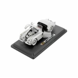 Автомодель Bburago 1:24 JAGUAR XK 120 1951 в ассортименте 18-22018