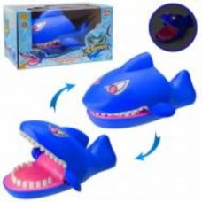 Игра настольная Shantou Веселая акула 6882