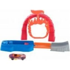 Трек Hot Wheels Шальные тренировки в ассортименте FWM85