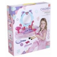 Игровой набор Shantou Косметический стол OTG0947628