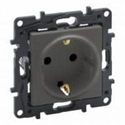 Розетка силовая с заземлением Legrand Niloe Step 863421 IP20 сталь
