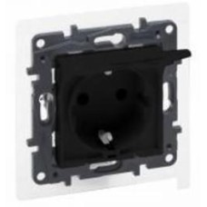 Розетка влагозащищенная с заземлением Legrand Niloe Step 863523 IP44 черный