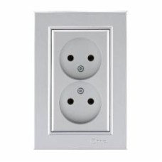 Розетка двойная без заземления Makel Karea IP20 жемчуг 56100017