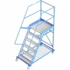 Лестница передвижная SHLM с полкой 1,5 м STOREHOUSE SHLM1015000160