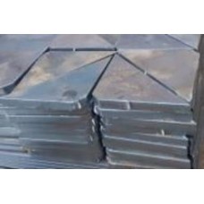 Сталь листовая закладная деталь косынка 100x100x4 мм ДСТУ Б В.2.6-168:2011 (ГОСТ 10922-90, MOD)