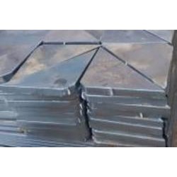 Сталь листовая закладная деталь косынка 100x100x4 мм ДСТУ Б В.2.6-168:2011 (ГОСТ 10922-90, MOD)