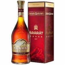 Бренди Ararat 5 лет выдержки 40% в коробке 0,7 л