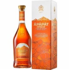 Крепкий алкогольный напиток Ararat Ararat Apricot 35% 0,5 л