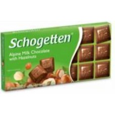 Молочный шоколад Schogetten Альпийский с лесными орехами 100 г