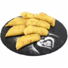Блины тыквенные с сыром и курагой