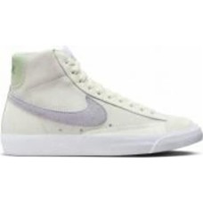 Кроссовки женские Nike WMNS BLAZER MID '77 FN7775-100 р.38 разноцветные