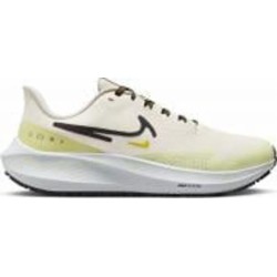 Кроссовки Nike PEGASUS 39 SHIELD DO7626-100 р.36,5