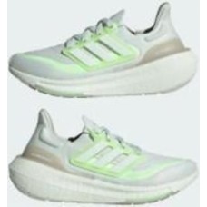 Кроссовки Adidas ULTRABOOST LIGHT W IE3338 р.40 2/3 зеленые