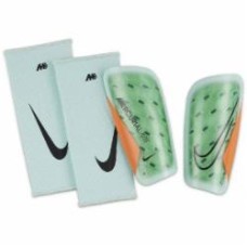 Щитки футбольные Nike Mercurial Lite DN3611-379 р. L зеленый