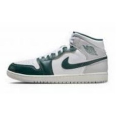Кроссовки чоловічі демісезонні Jordan AIR 1 MID SE FQ7720-103 р.45,5 белые с зеленым