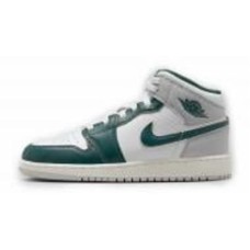 Кроссовки дитячі демісезонні Jordan AIR 1 MID SE (GS) FQ8088-103 р.35,5 белые с зеленым