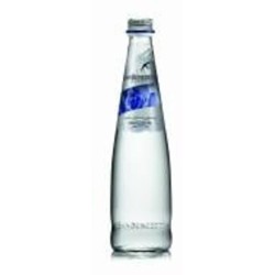 Вода Benedetto вода сильногазированная минеральная 0,5 л