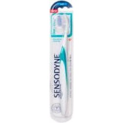 Зубная щетка Sensodyne Глубокое очищение мягкая 1 шт.