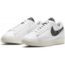 Кроссовки Nike Blazer Low SE DA4934-100 р.40,5 US 9 26 см белый